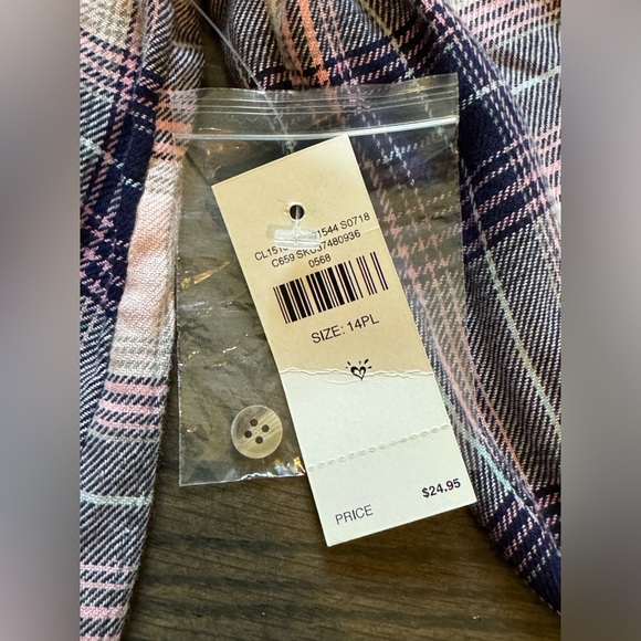 Justice perfectly plaid button down long sleeve size 14 plus - Picture 3 of 6